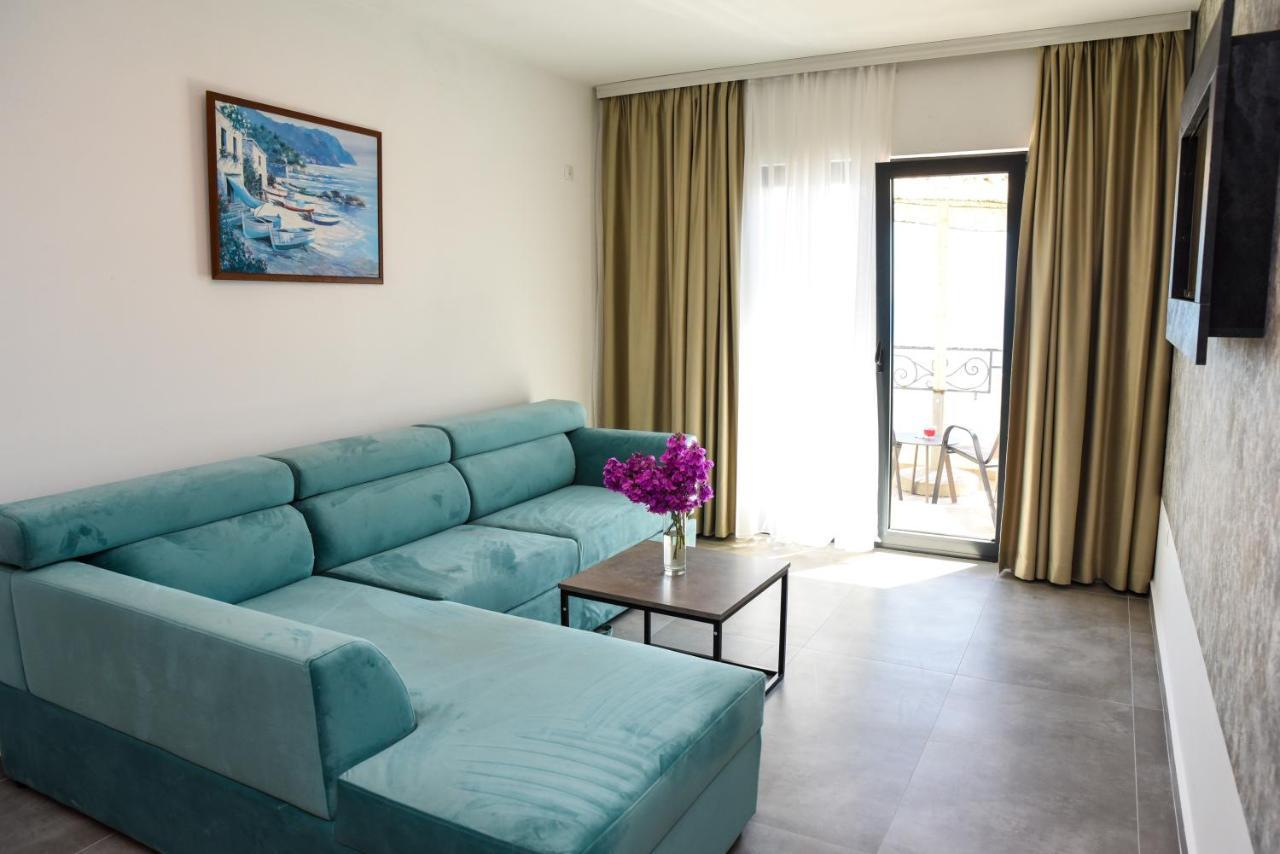 Apartments Montenegro Hills 乌尔齐尼 外观 照片