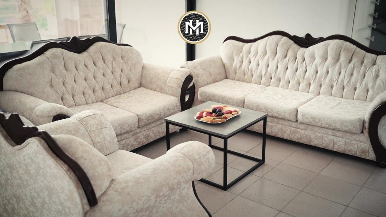 Apartments Montenegro Hills 乌尔齐尼 外观 照片