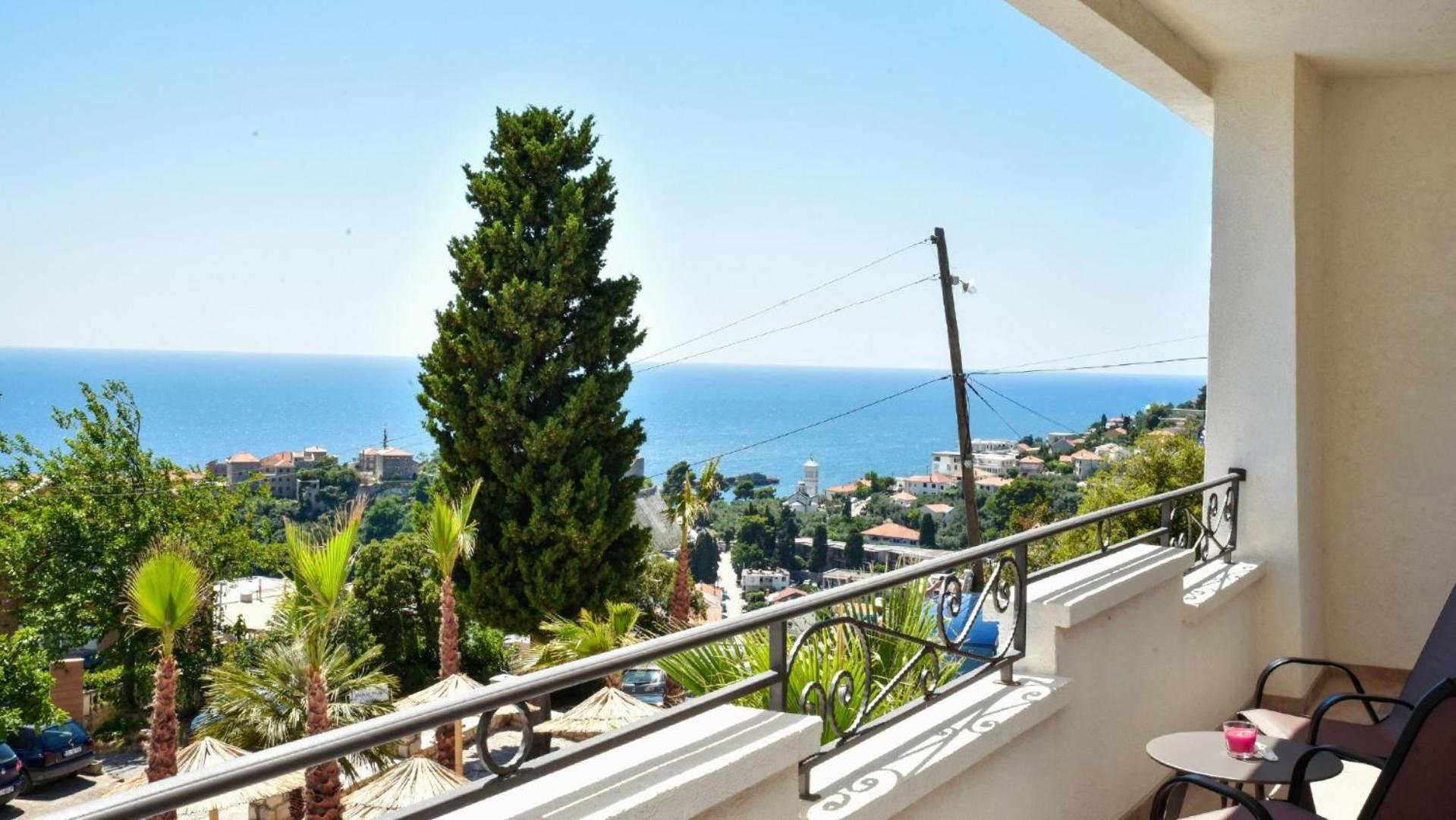 Apartments Montenegro Hills 乌尔齐尼 外观 照片