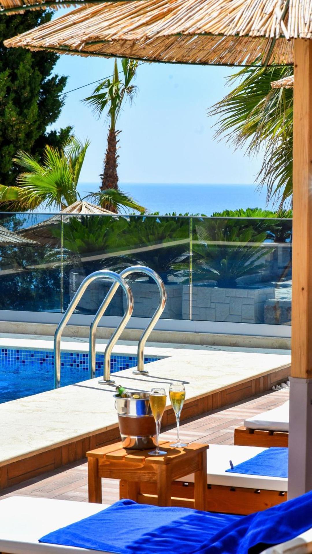 Apartments Montenegro Hills 乌尔齐尼 外观 照片